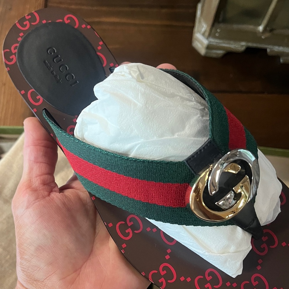 Brand NEW Gucci Sandals